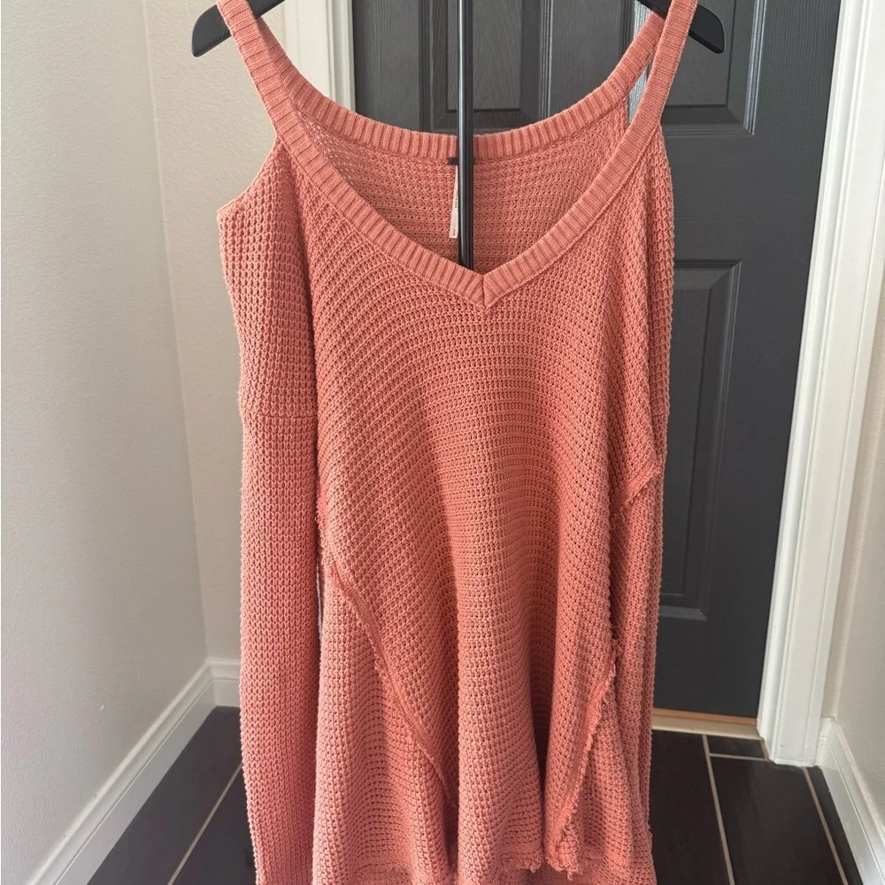 Free People Terracotta Cold-Shoulder V-Neck Swing Sweater